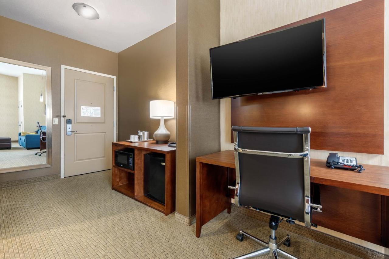 Comfort Suites Near City Of Industry - Los Angeles La Puente Bagian luar foto