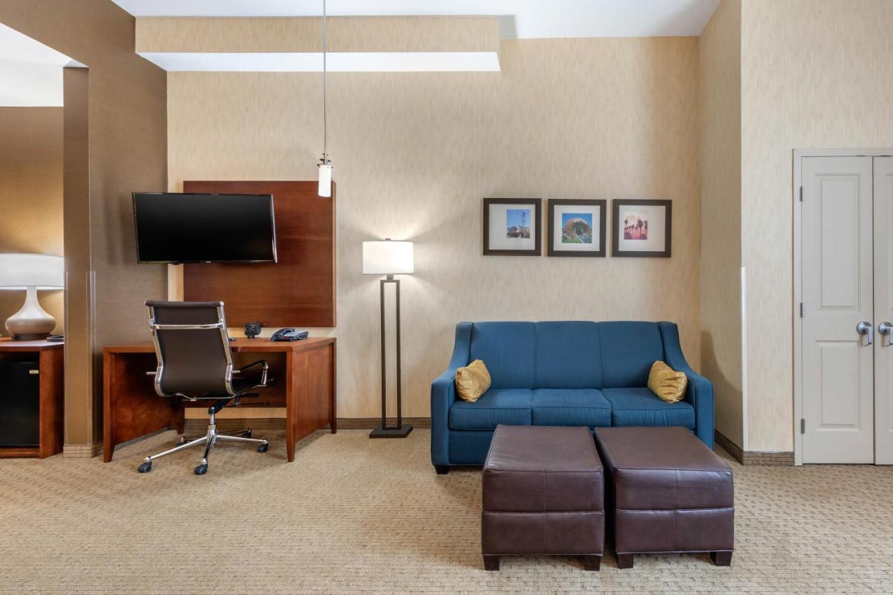 Comfort Suites Near City Of Industry - Los Angeles La Puente Bagian luar foto